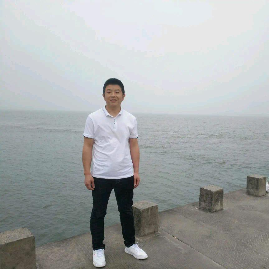 指尖流淌的过去