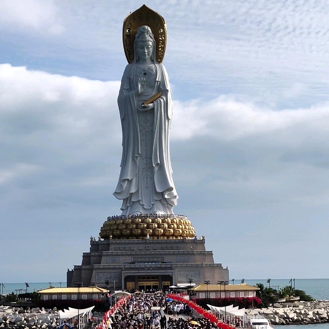 看淡一切 ，拒绝私聊和连赞