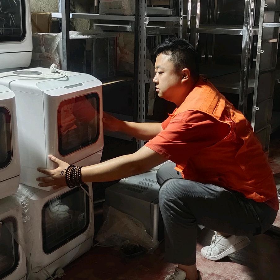 贵阳二手厨具回收小苏