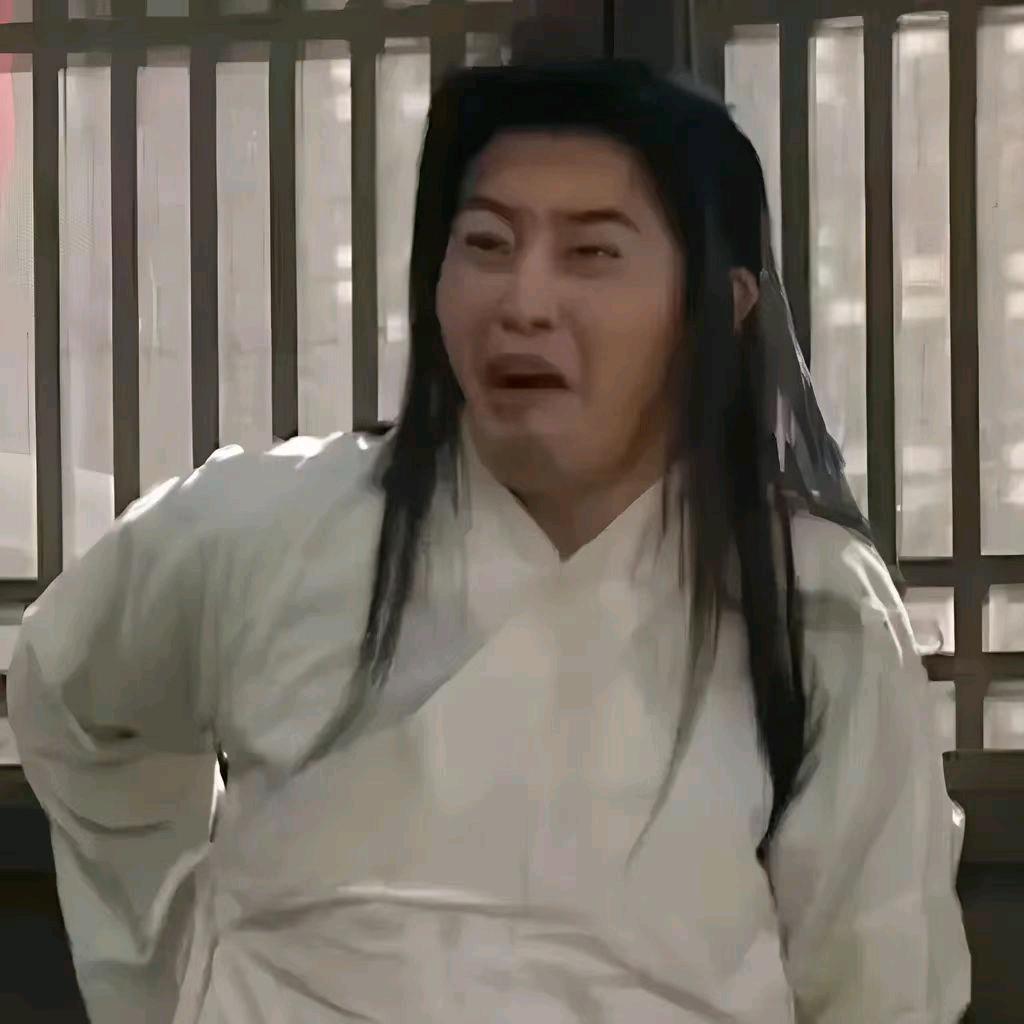么凹猫🐱