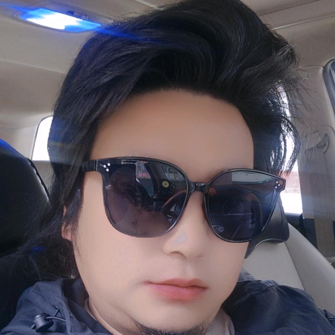 霍儿白哥