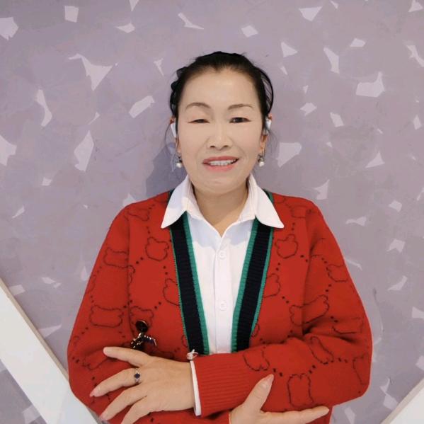 鑫瑞婷《大小眼》