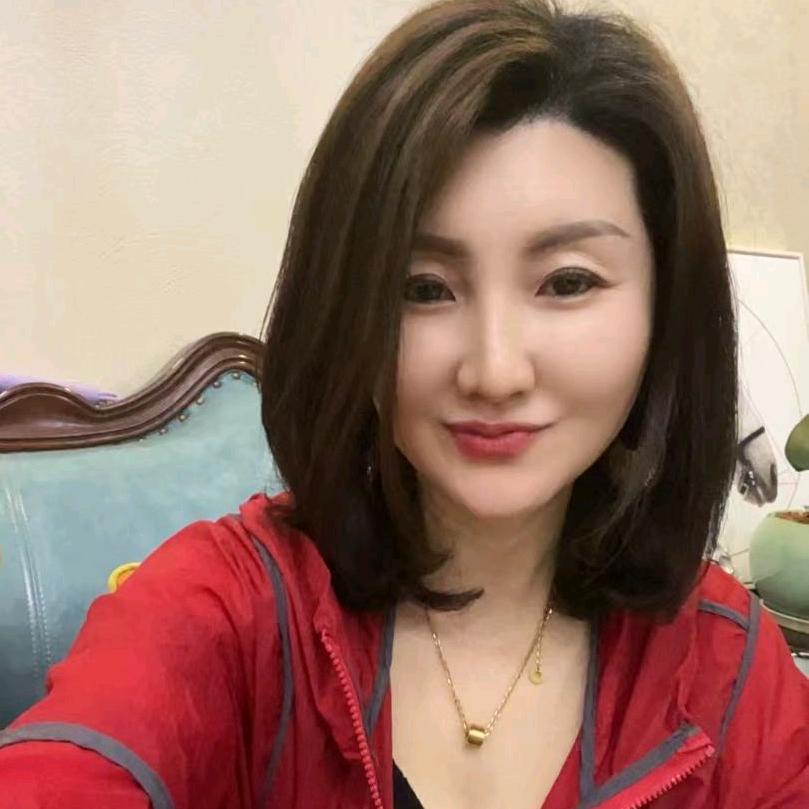 小七吖（牛排+花甲粉）