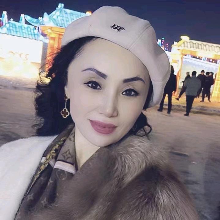 阿媚