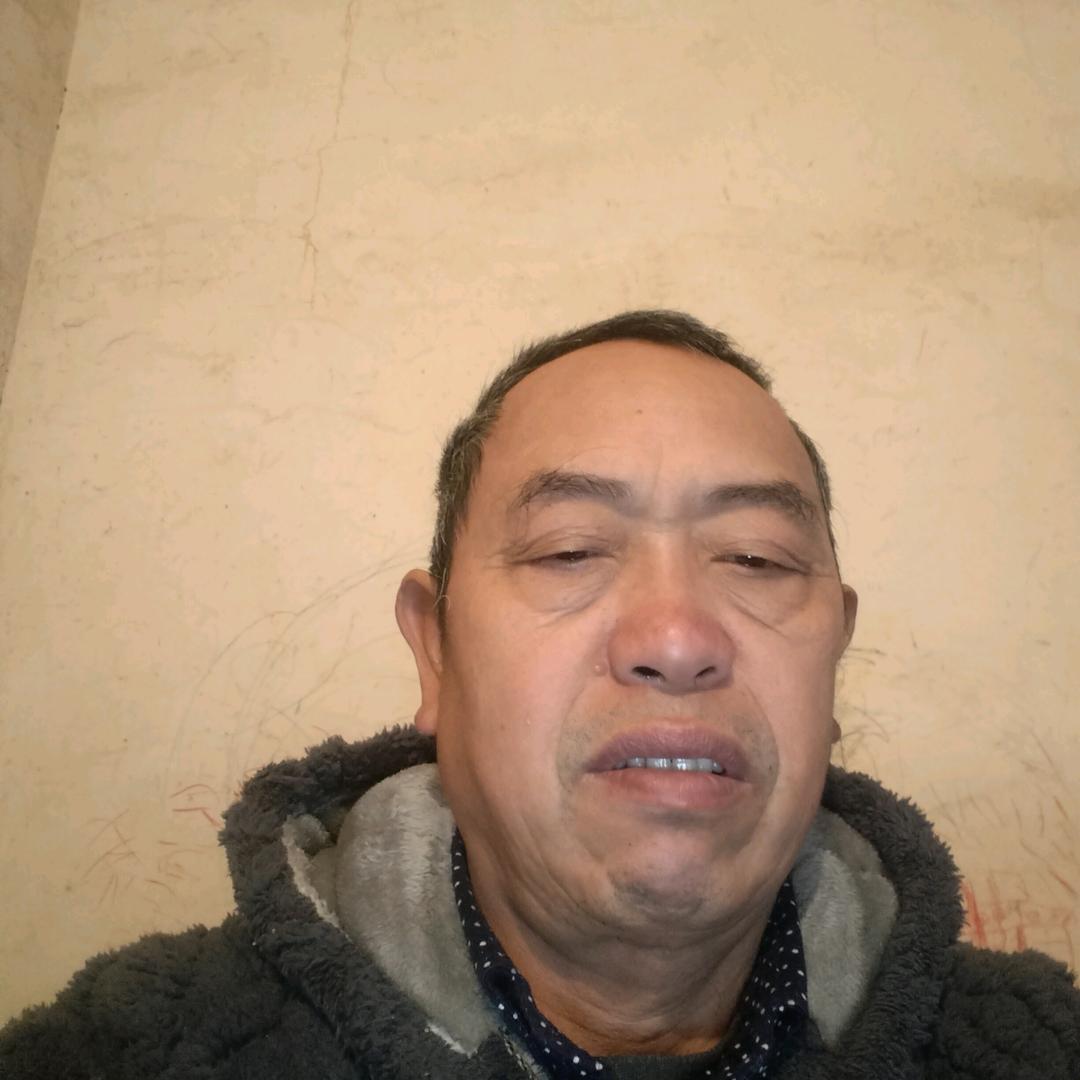 龙丙生