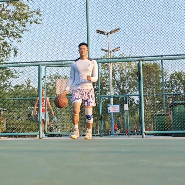 我叫小东🦆