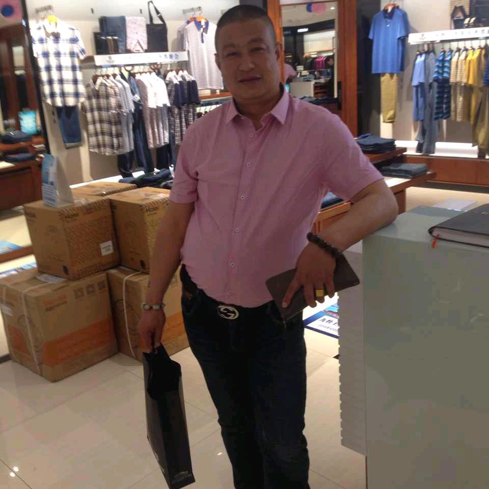 六哥