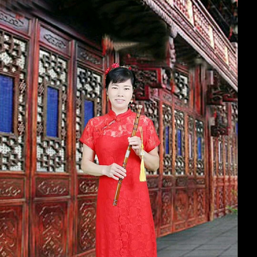 万秀