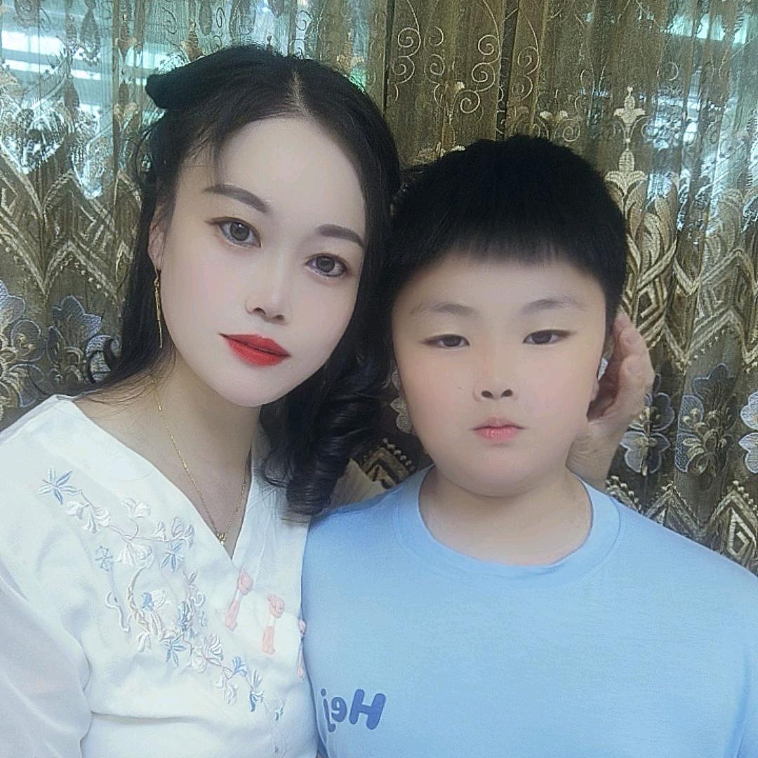帅帅🎀小苹果