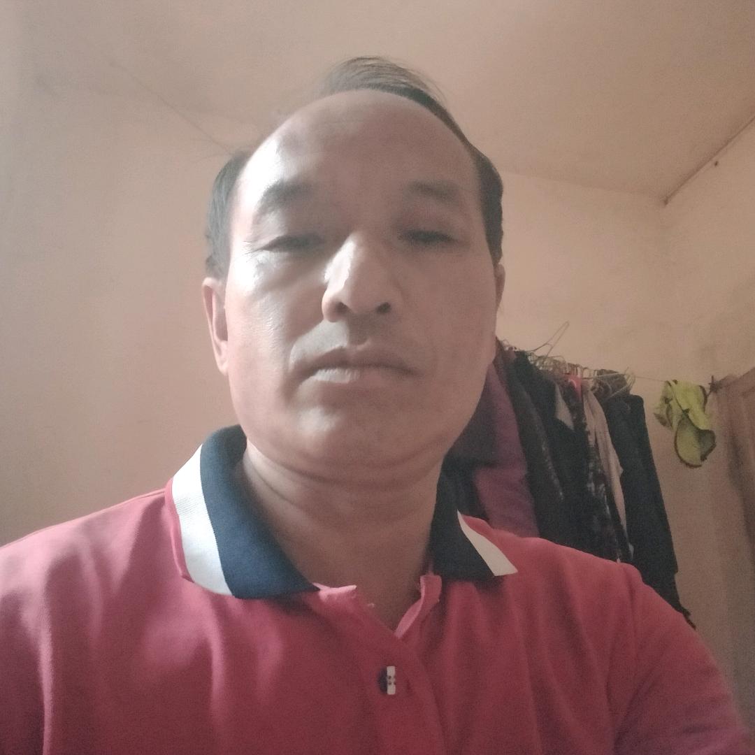 杨利晚上六点十分钟开直播