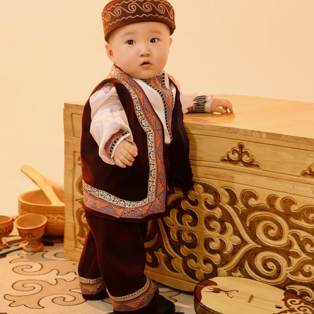 不发脾气 ，只发财💰