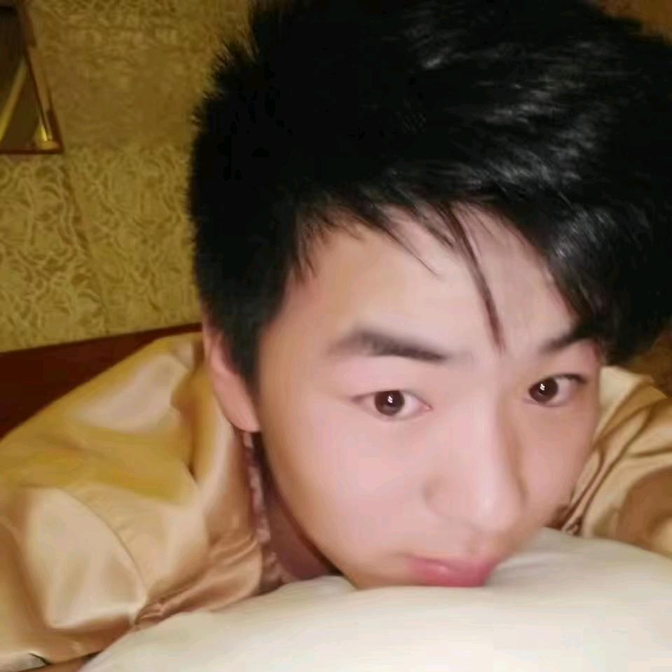 𝒀𝑳𝑮🍊小二