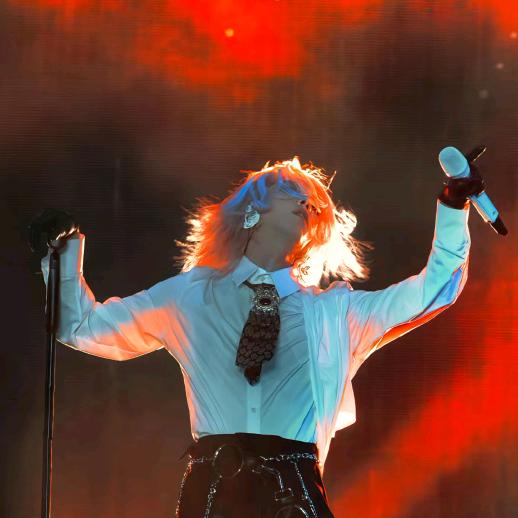 今天也有爱小花u_