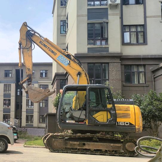 天下司机挖机为王