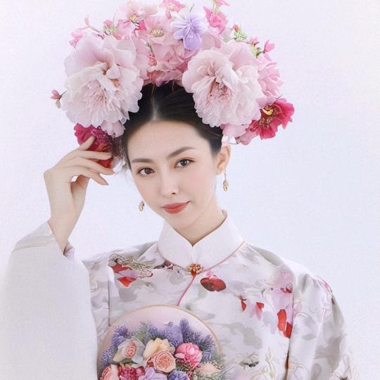 【清荷】