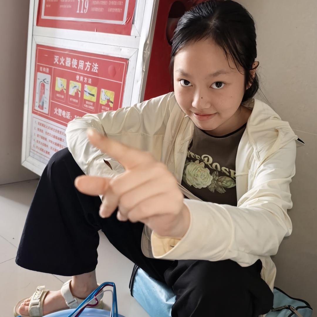 ＠_＠依然