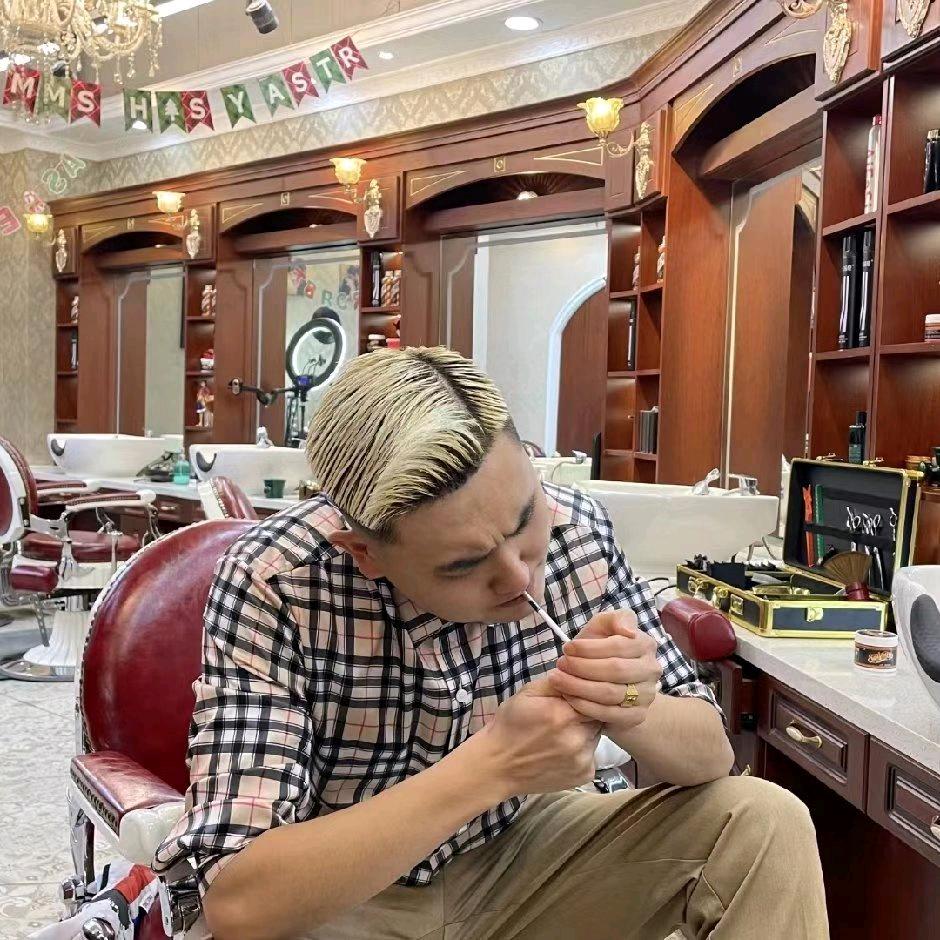 长安区剪艺人生美发店＆