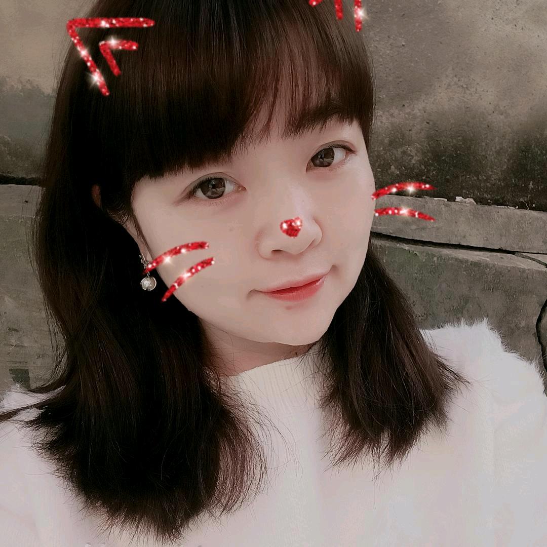 吃货小周周
