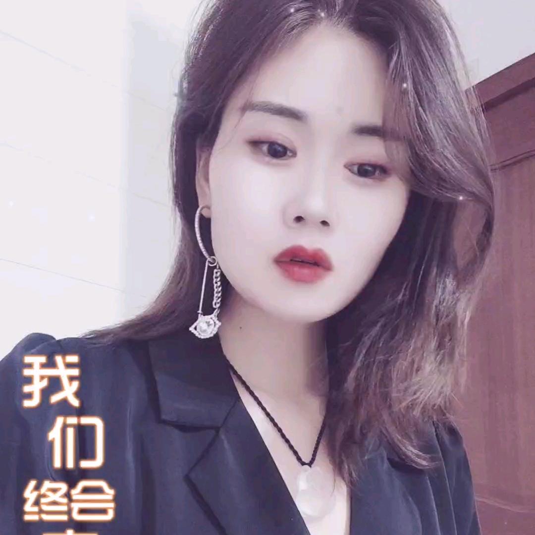 钱多多::ೖ(⑅σ̑ᴗσ̑)ೖ: