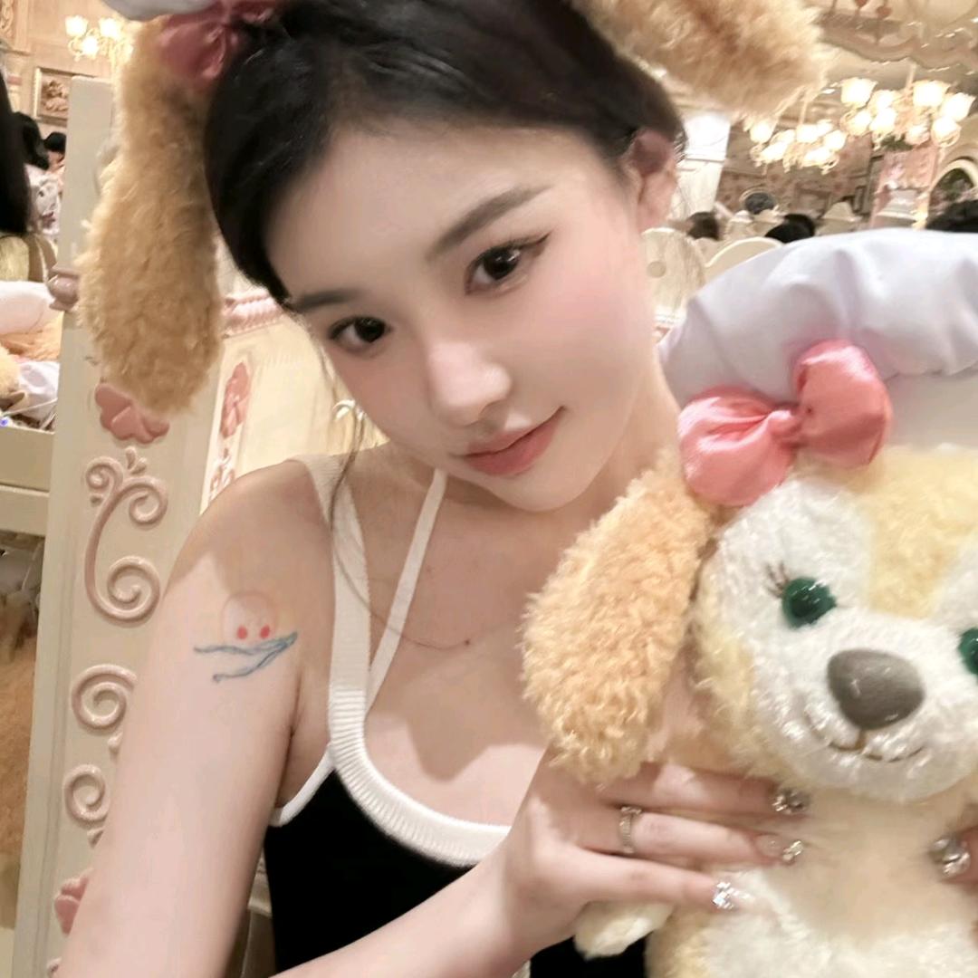 吖吖💥