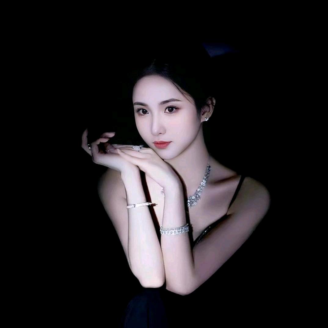 燕妹儿（被咩咩打服）