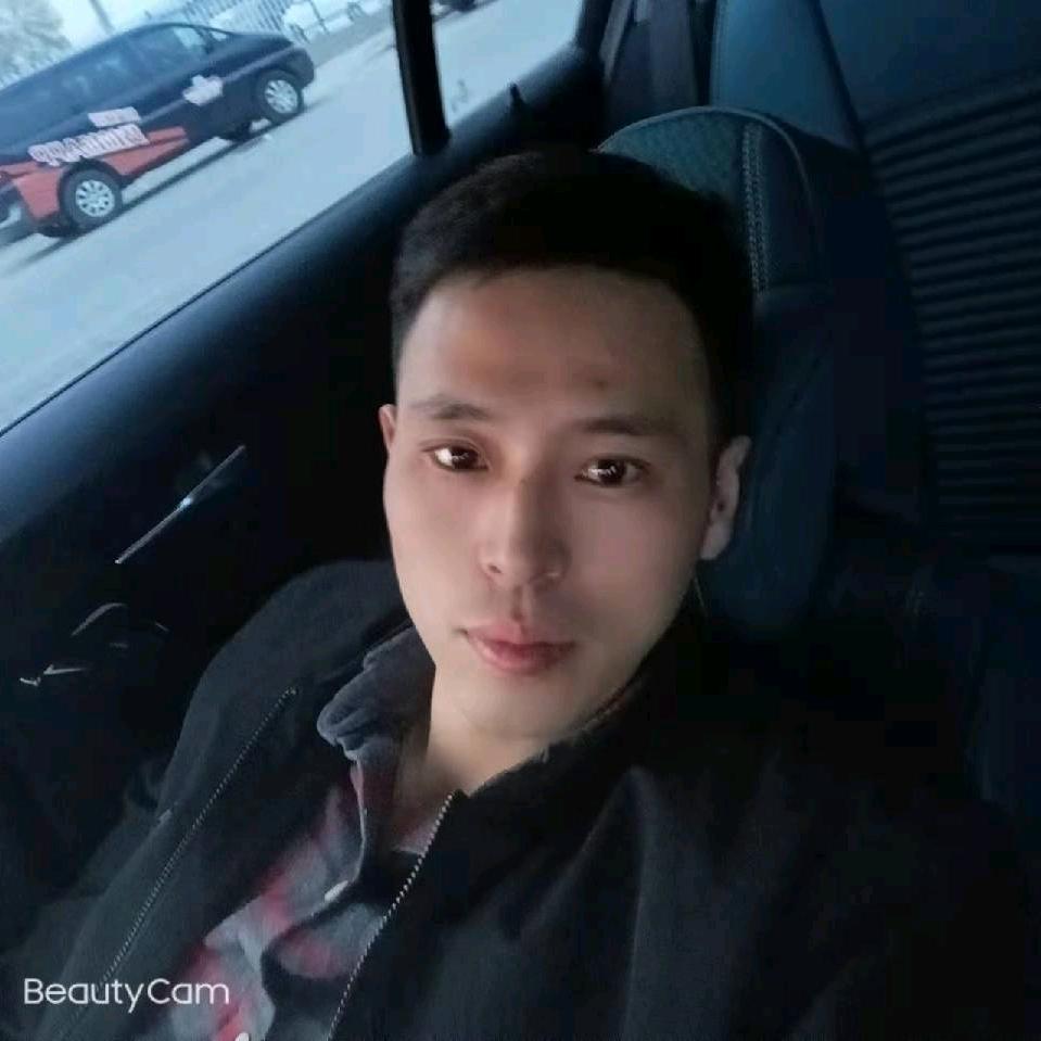 系统窗：阁来欣飞小哥哥！