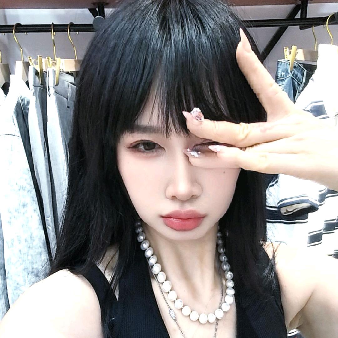 W 倩倩