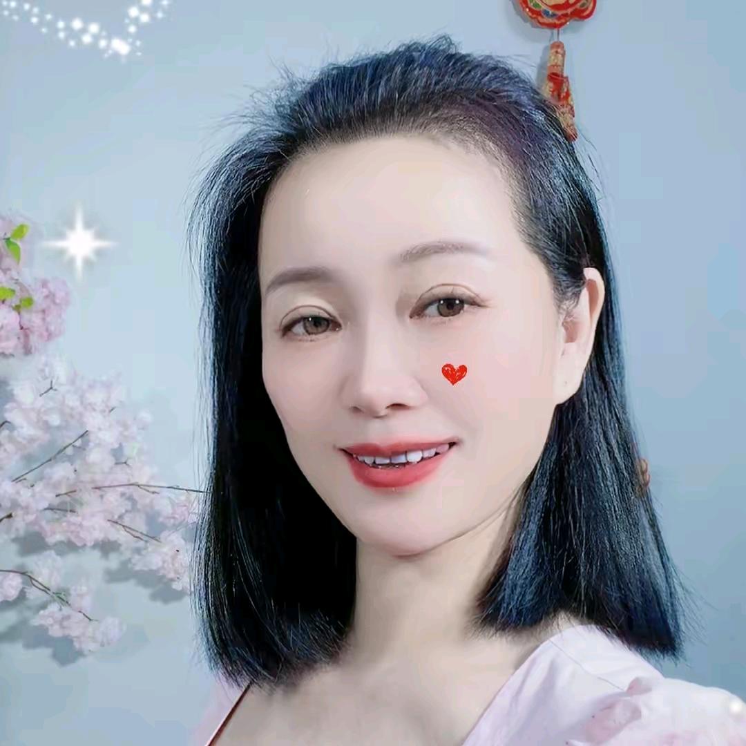 雪梅（小号）大号开播在主页