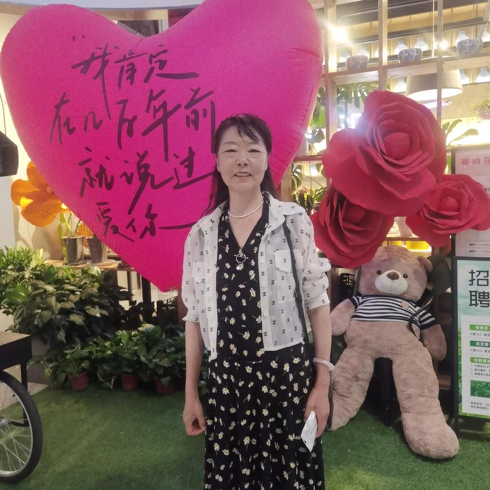 馨香亚比该