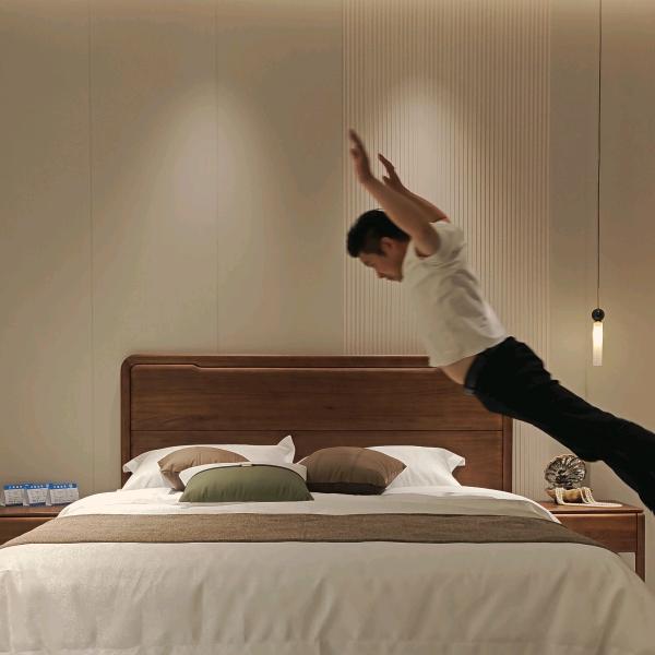 西峰区洪尹博家具店