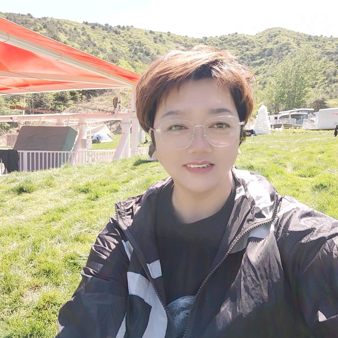 Hello我是燕姐