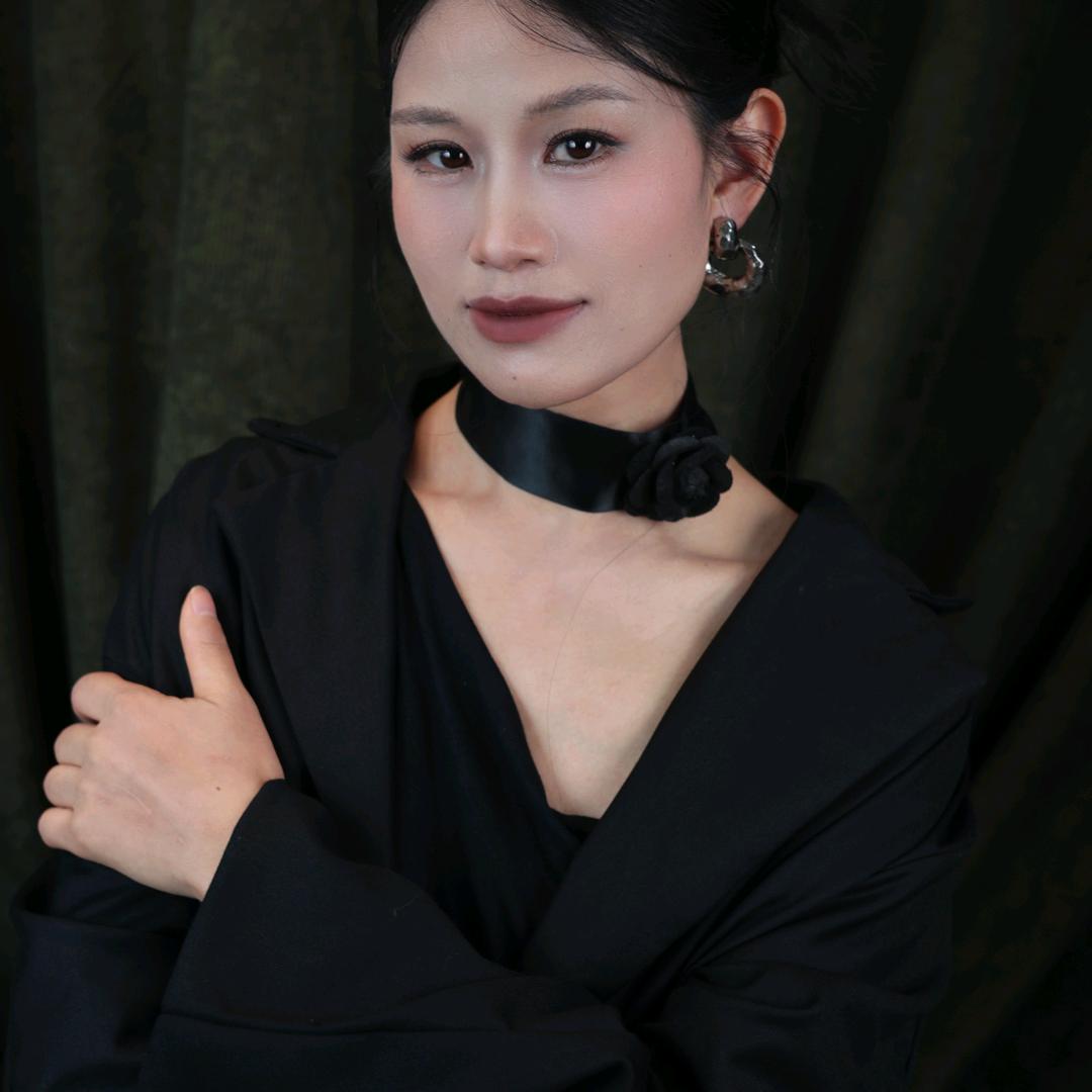 化妆师华华   靓甲屋