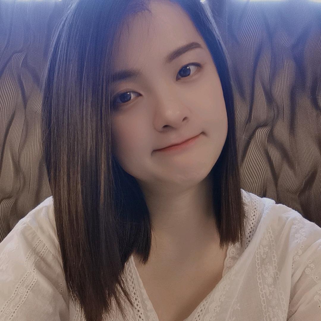 亿丰灯饰 陈    静