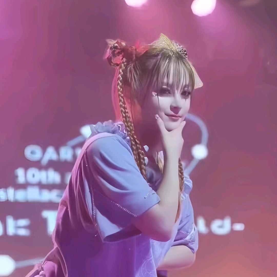 美依礼芽的小龙虾