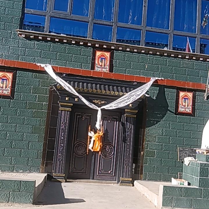 尴尬