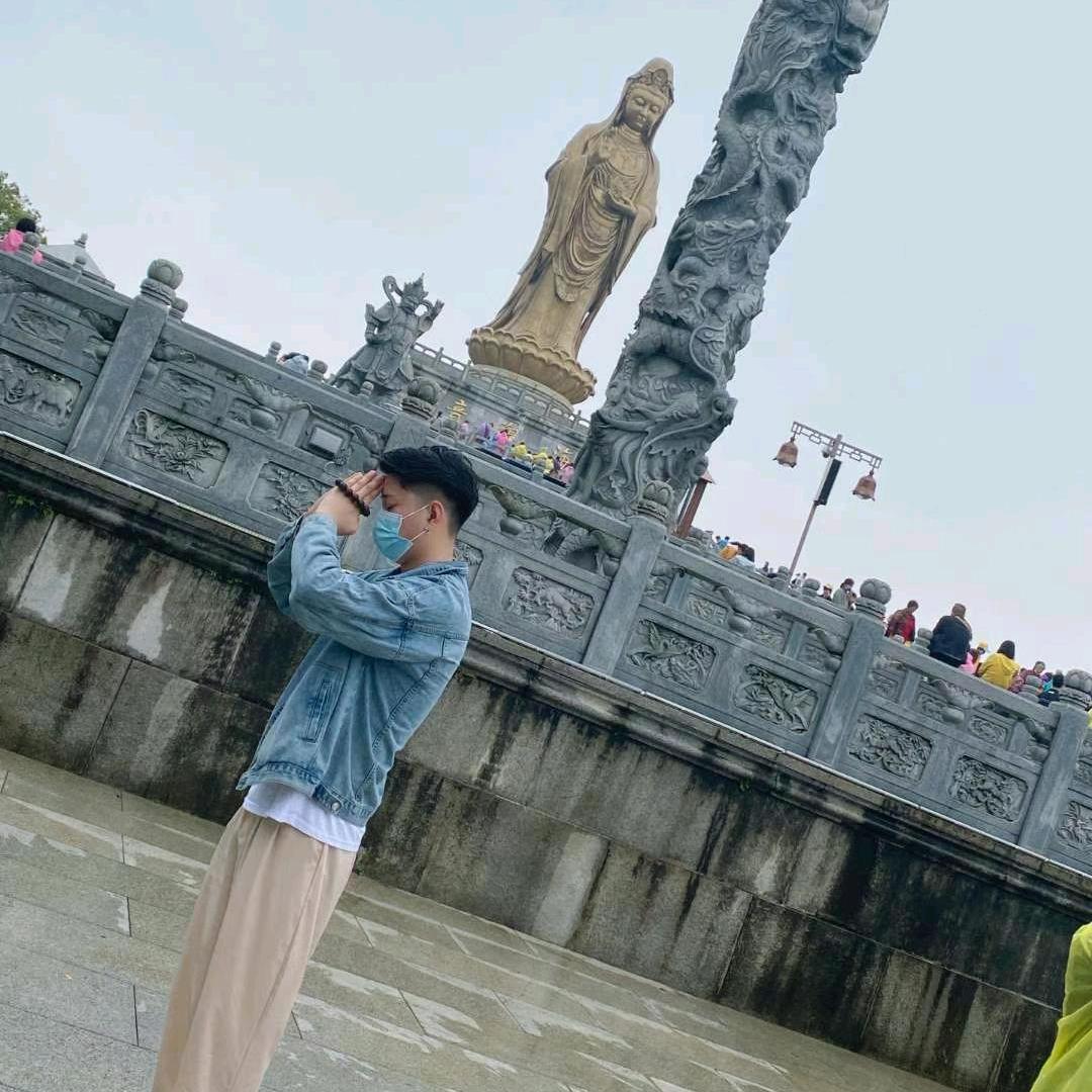何以解千愁唯有暴富.