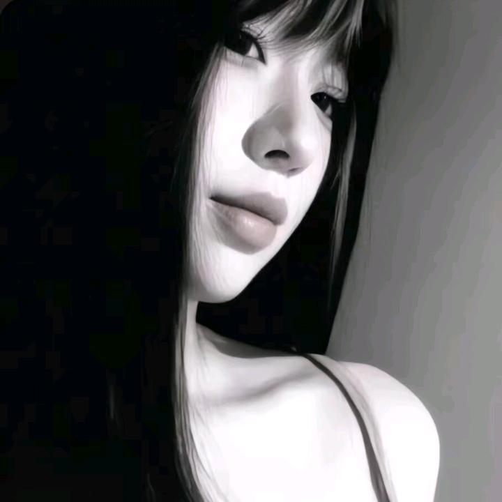 小L.