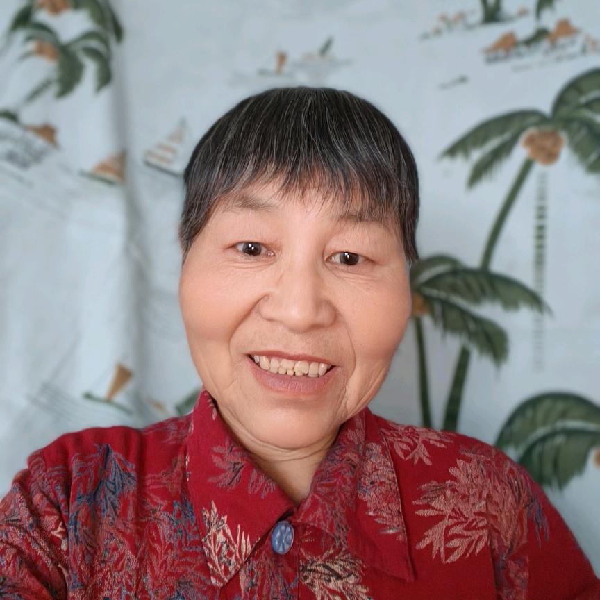 情怀姐晩7点30聊天主播