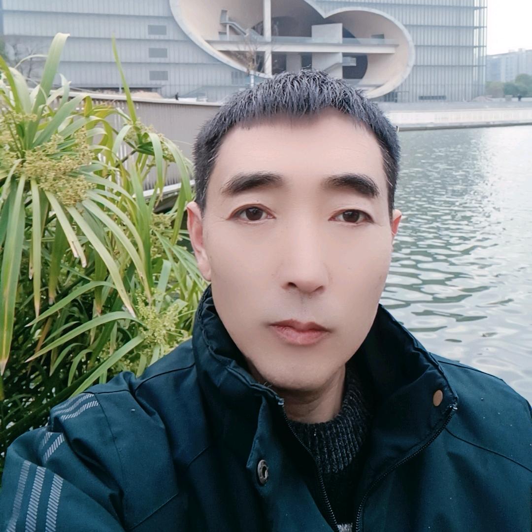 七零后大叔🇨🇳