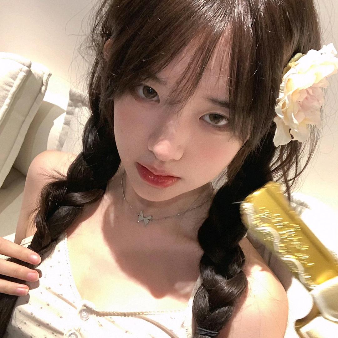 吃吃.