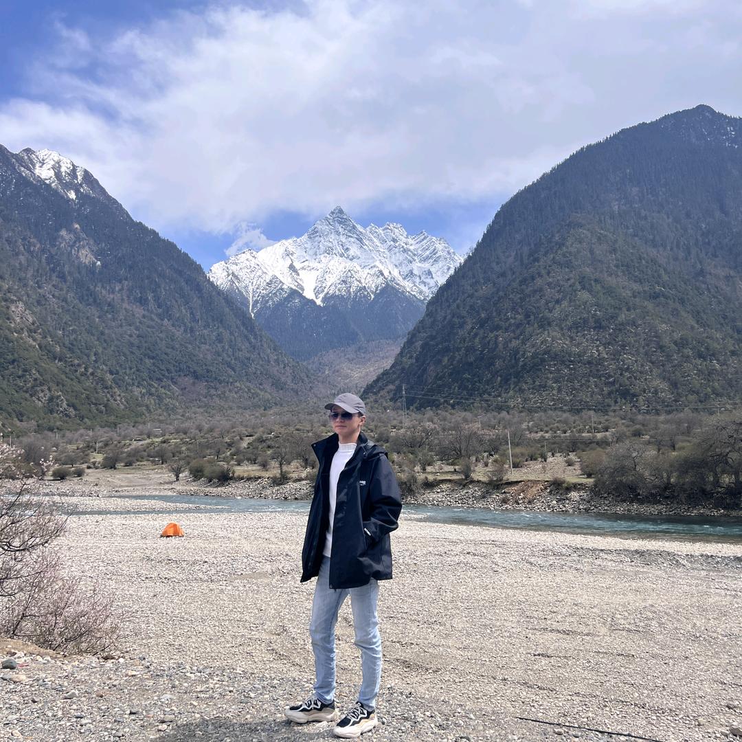 黃先森¹⁹⁹3（ 在大理 ）