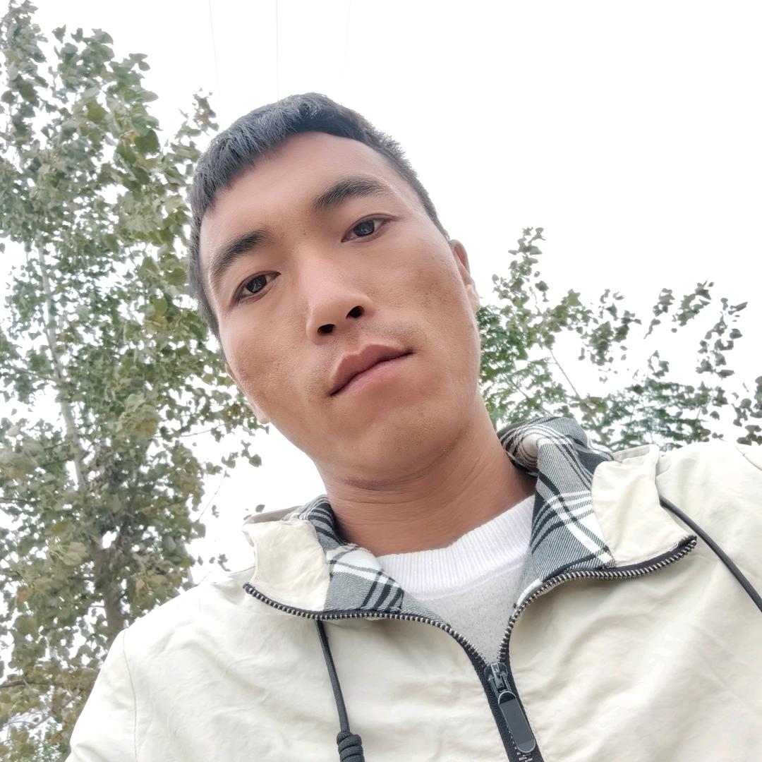 北漂拉丝小哥。