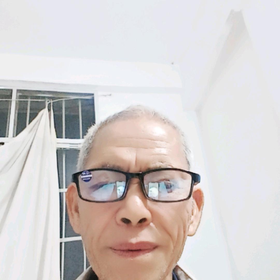 。，黄七