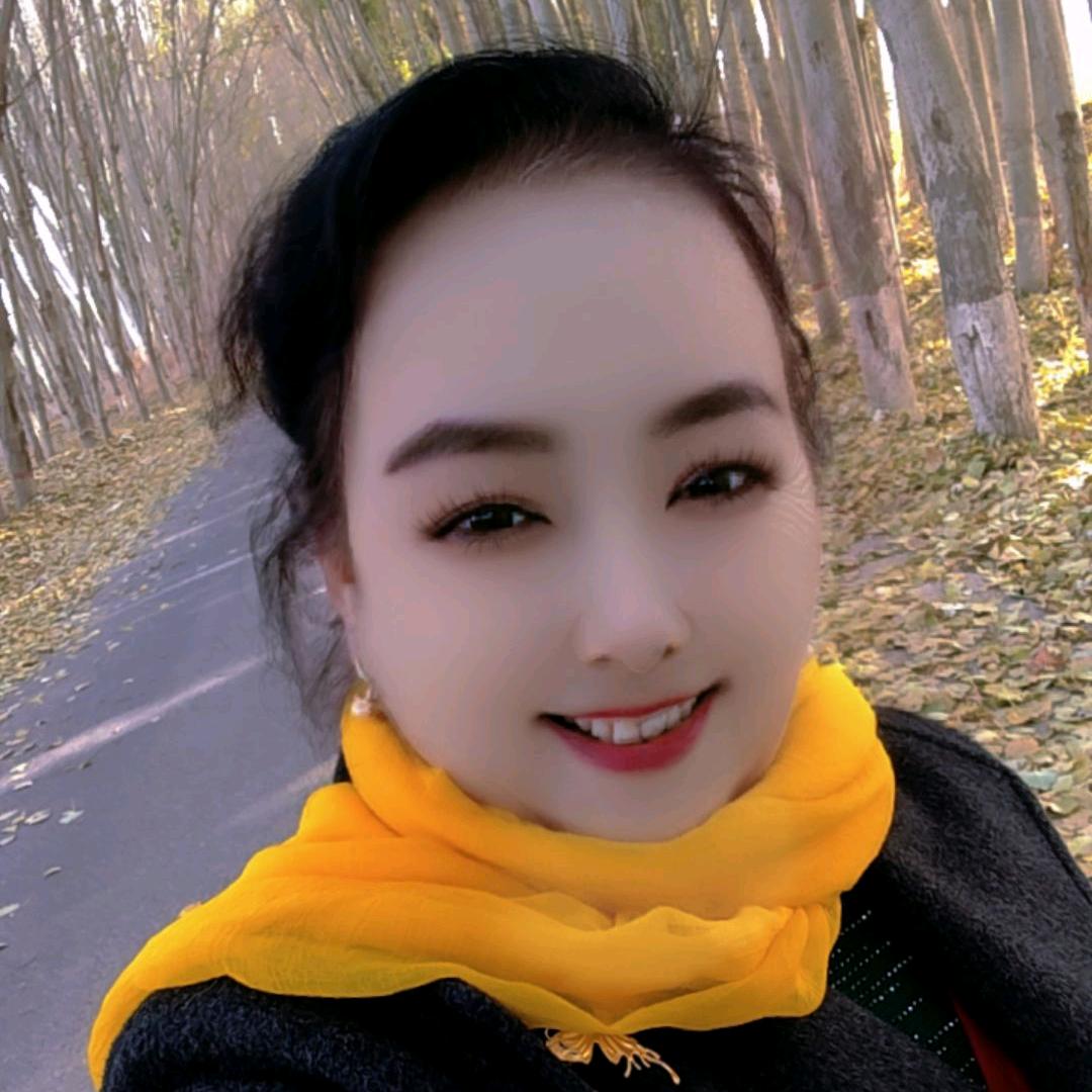 阿孜古丽 老师UZSEHRI