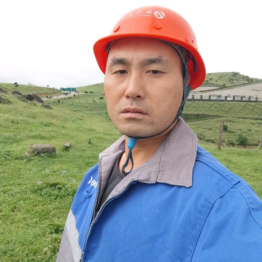 通讯铁塔工靖哥