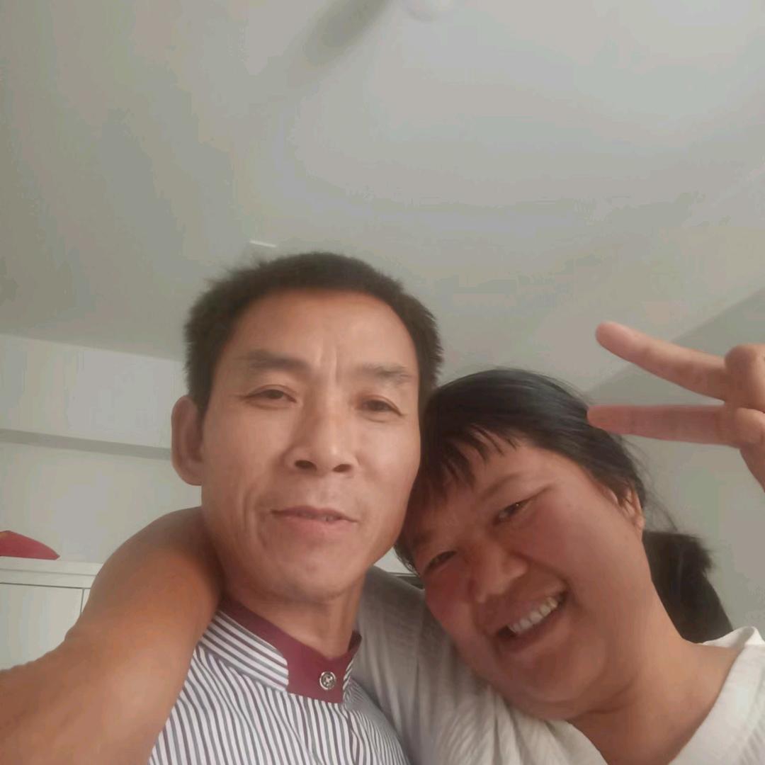 唐国英