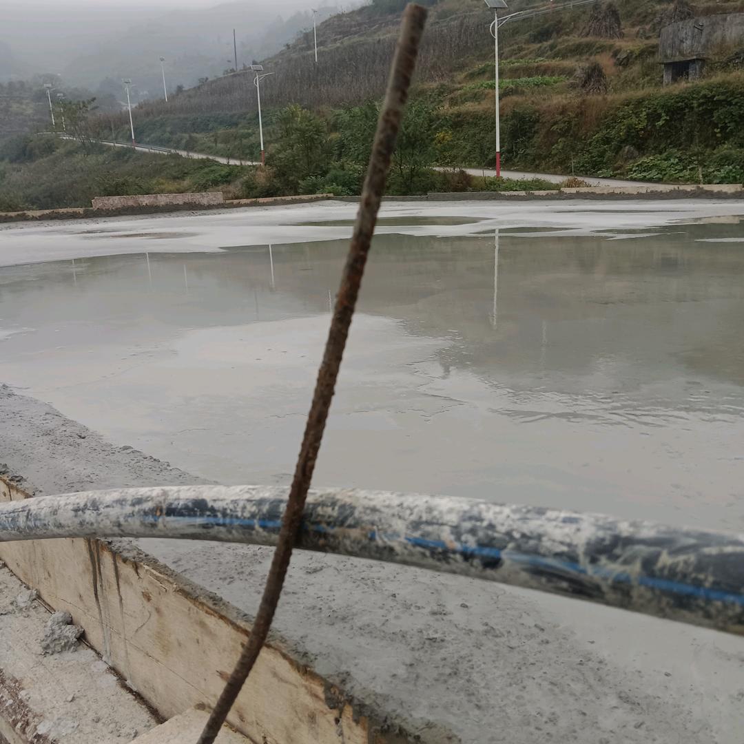 钱不是万能，没钱万万