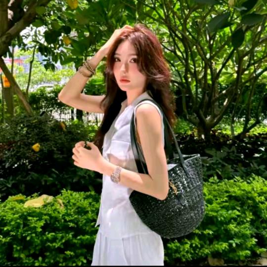 李予诺（年底新品精选）