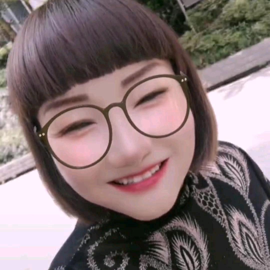 芳芳🎤