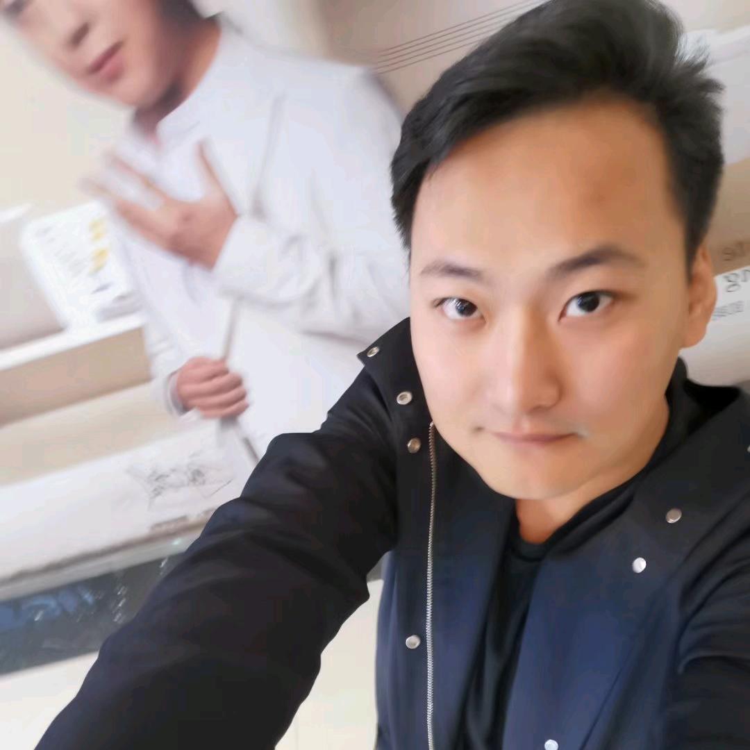 吃喝玩乐的浩哥